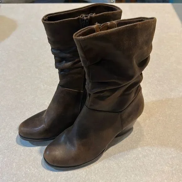 Bare traps rhiannon bootie hotsell